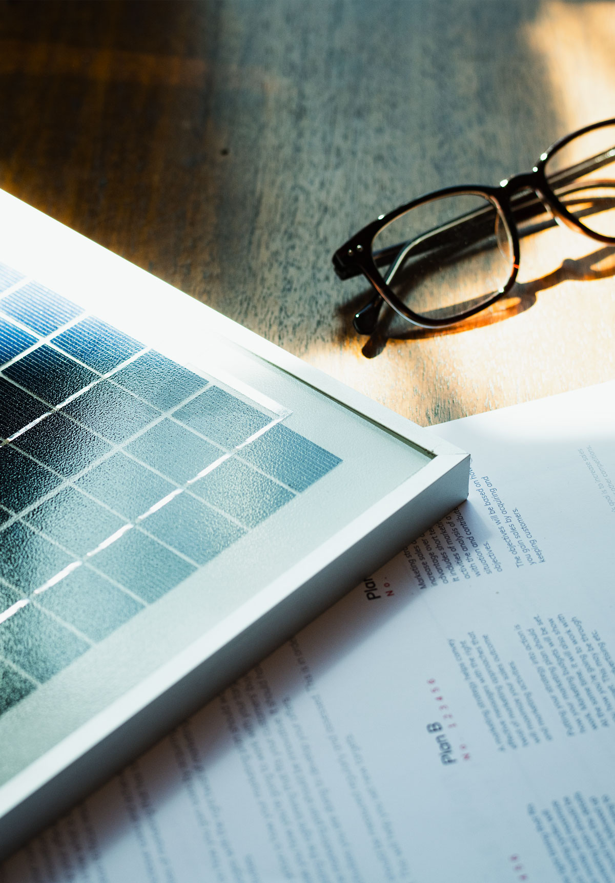 young female-engineer-working-for-alternative-ener-2022-01-31-18-02-42-utc